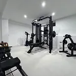 Piratenschatz - Design-wohnung Mit Privaten Spa, Kamin, Meerblick & Gym Lejlighed *