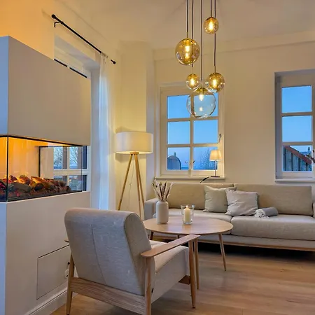 Piratenschatz - Design-wohnung Mit Privaten Spa, Kamin, Meerblick & Gym